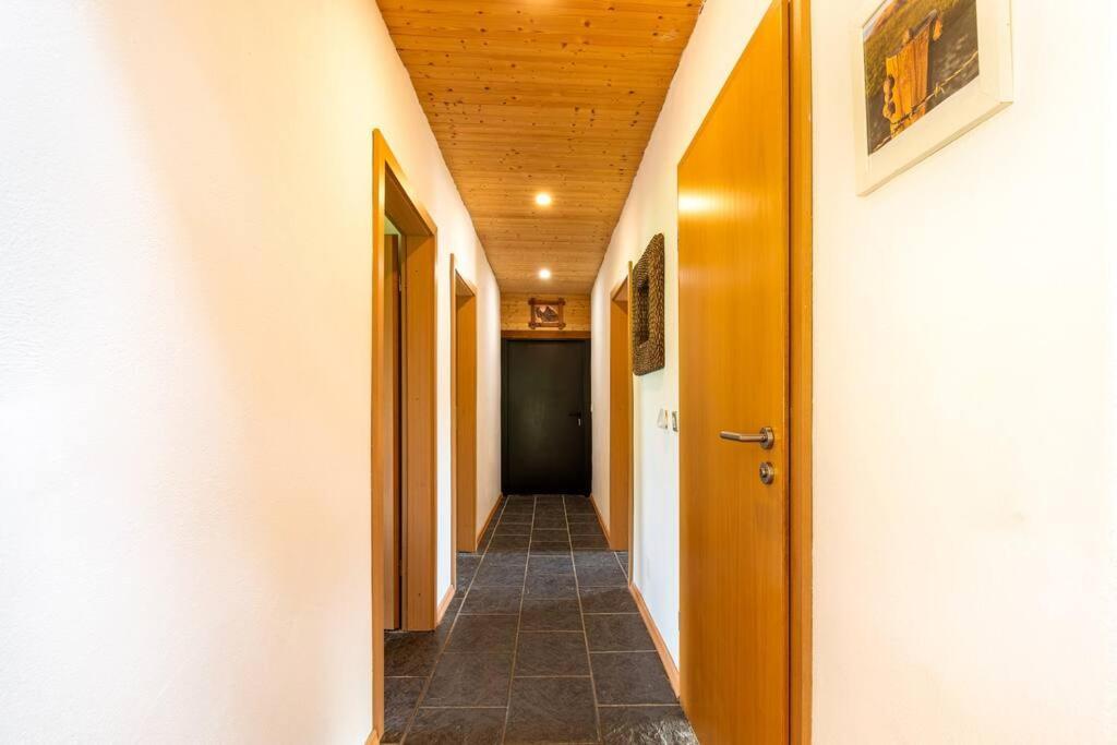 Heather Lodge With Sea And Mountain Views Leenaun Exterior foto