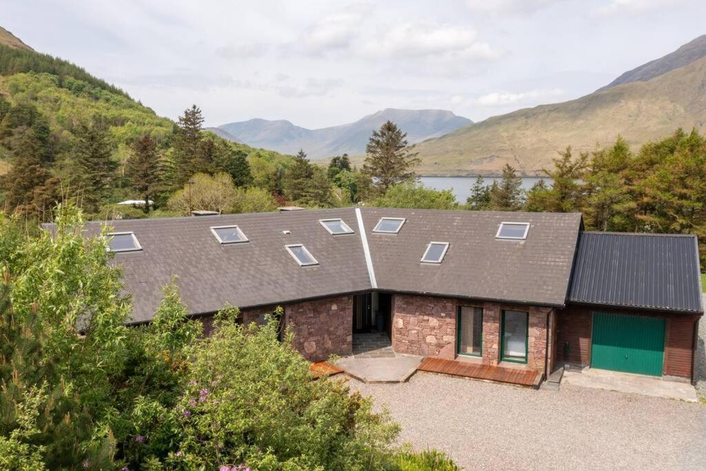 Heather Lodge With Sea And Mountain Views Leenaun Exterior foto